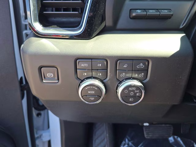 2026 Glacier White Tricoat GMC Sierra 1500 Denali 4X4 Truck
