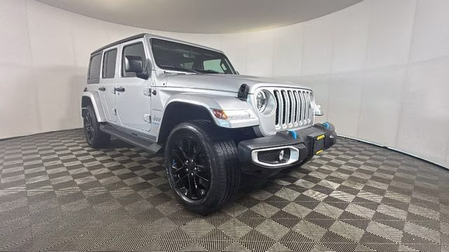 2023 Silver Zynith Clearcoat Jeep Wrangler Sahara 4xe 4X4 SUV
