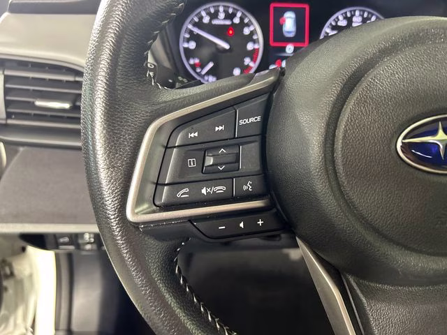 2023 Crystal White Pearl Subaru Outback Premium AWD SUV