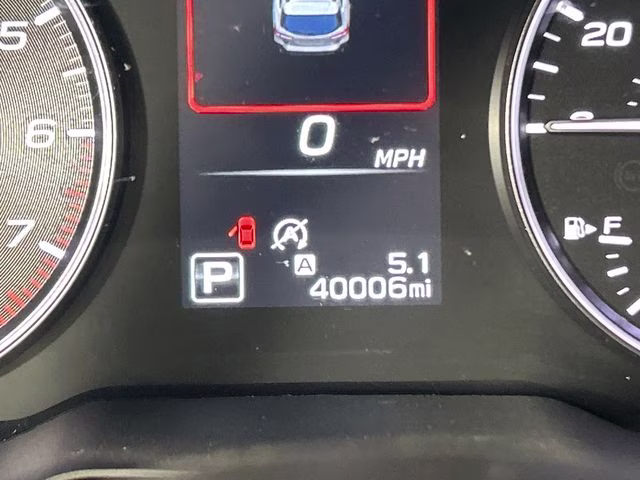2023 Crystal White Pearl Subaru Outback Premium AWD SUV