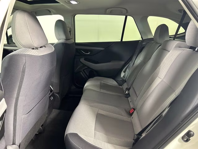 2023 Crystal White Pearl Subaru Outback Premium AWD SUV