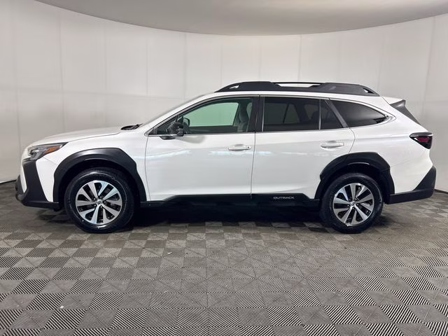 2023 Crystal White Pearl Subaru Outback Premium AWD SUV