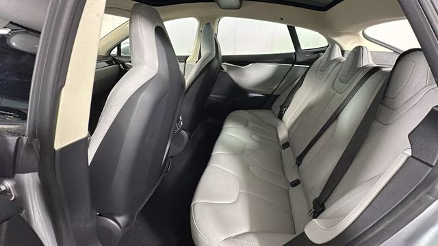 2014 Silver Metallic Tesla Model S P85D RWD Hatchback