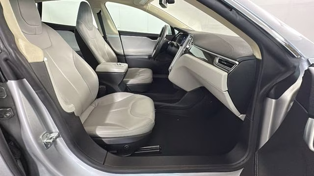 2014 Silver Metallic Tesla Model S P85D RWD Hatchback