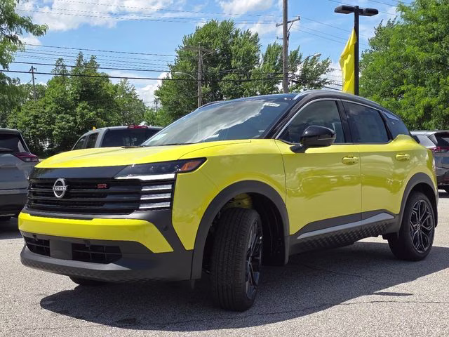 2026 Yuzu Yellow/Super Black Nissan Kicks SR AWD SUV