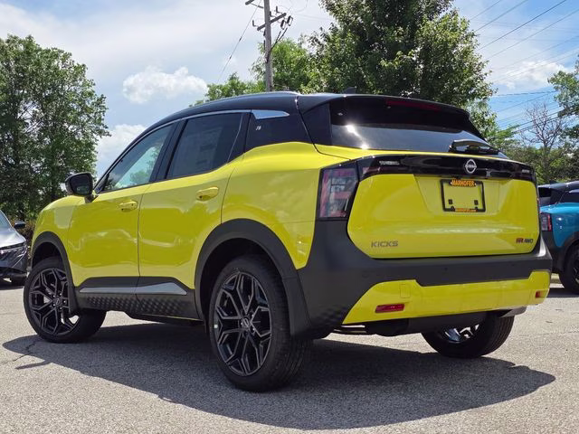 2026 Yuzu Yellow/Super Black Nissan Kicks SR AWD SUV