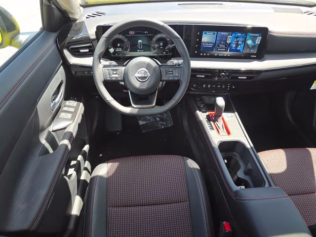 2026 Yuzu Yellow/Super Black Nissan Kicks SR AWD SUV