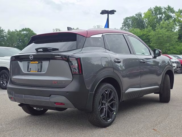 2026 Gun Metallic/Scarlet Ember Tintcoat Nissan Kicks SR AWD SUV