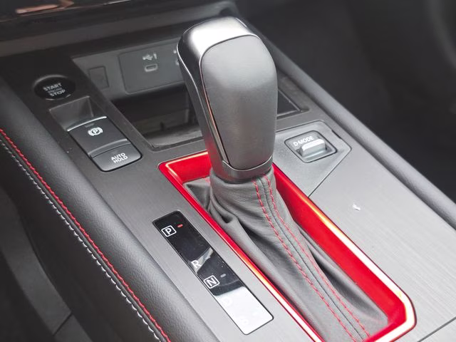2026 Gun Metallic/Scarlet Ember Tintcoat Nissan Kicks SR AWD SUV