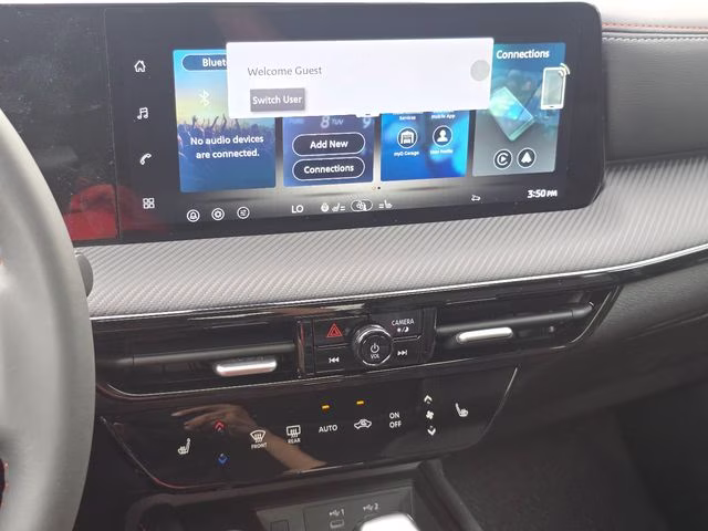 2026 Gun Metallic/Scarlet Ember Tintcoat Nissan Kicks SR AWD SUV