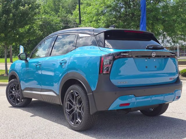 2026 Arctic Ice Blue/Black Nissan Kicks SR AWD SUV