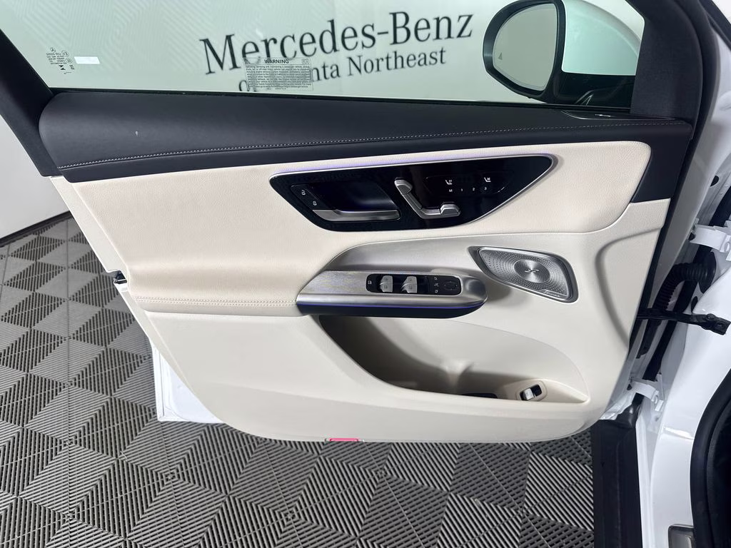 2026 MANUFAKTUR Moonlight White Metallic Mercedes-Benz GLC GLC 300 Coupe AWD SUV