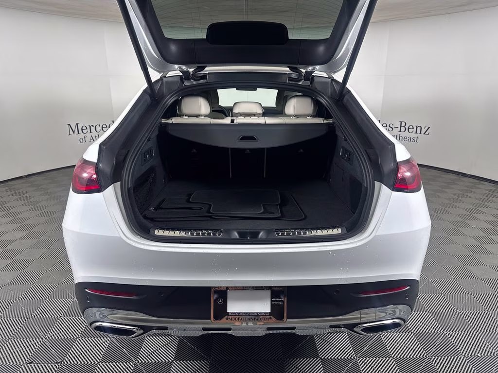 2026 MANUFAKTUR Moonlight White Metallic Mercedes-Benz GLC GLC 300 Coupe AWD SUV
