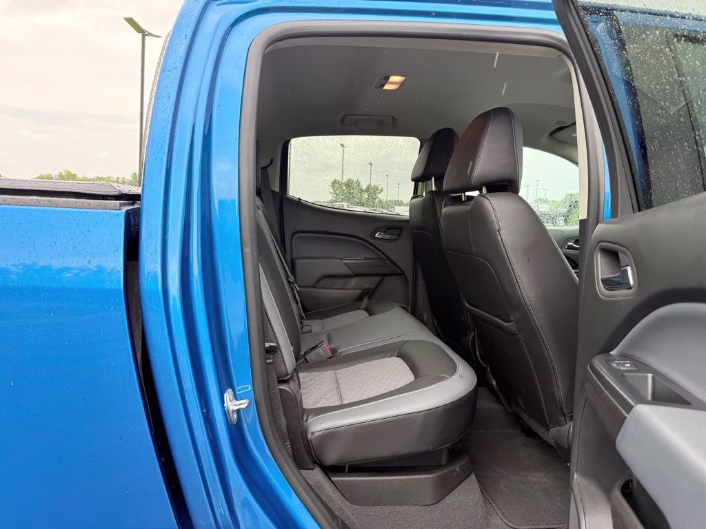 2022 Bright Blue Metallic Chevrolet Colorado Z71 4X4 Truck