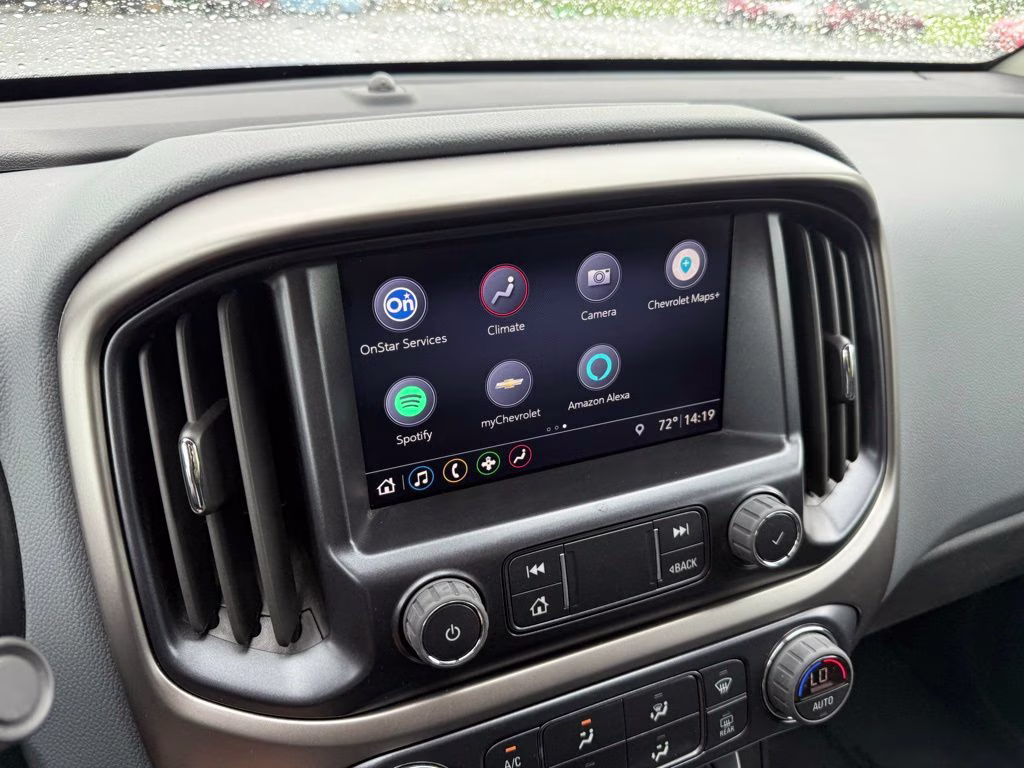 2022 Bright Blue Metallic Chevrolet Colorado Z71 4X4 Truck
