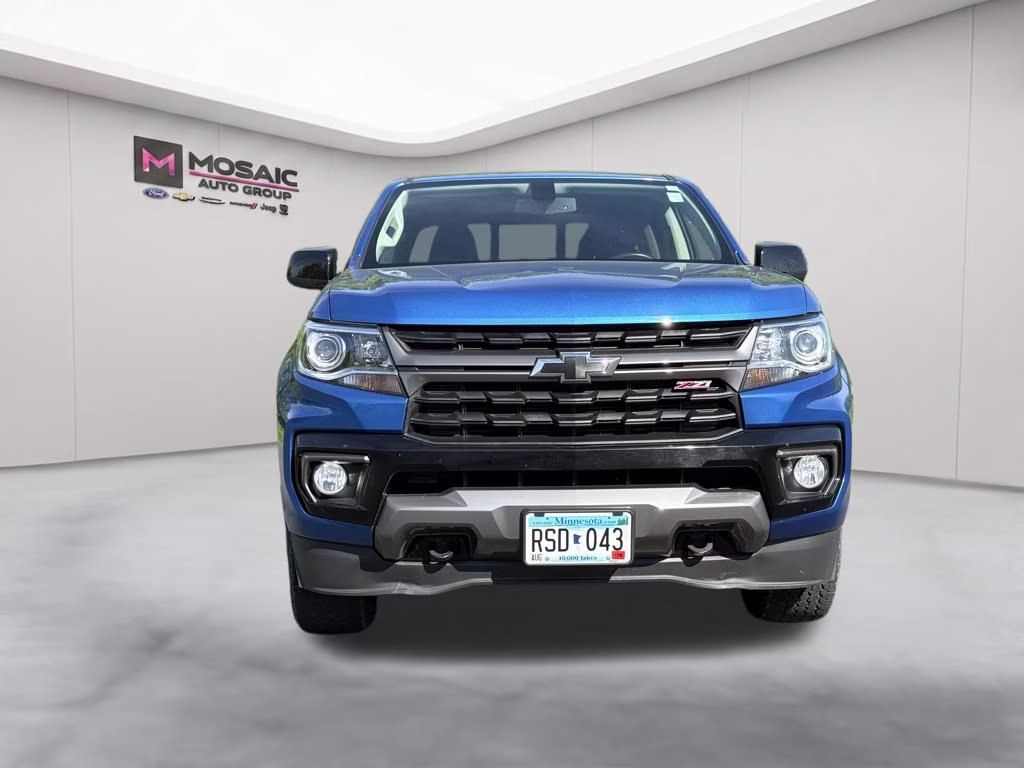 2022 Bright Blue Metallic Chevrolet Colorado Z71 4X4 Truck