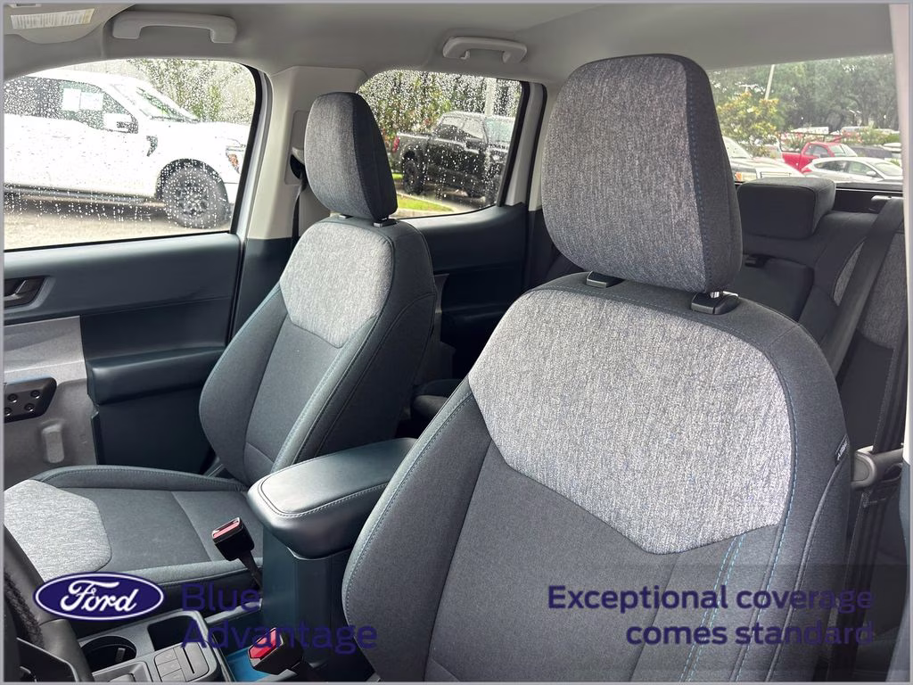 2025 Oxford White Ford Maverick XLT AWD Truck