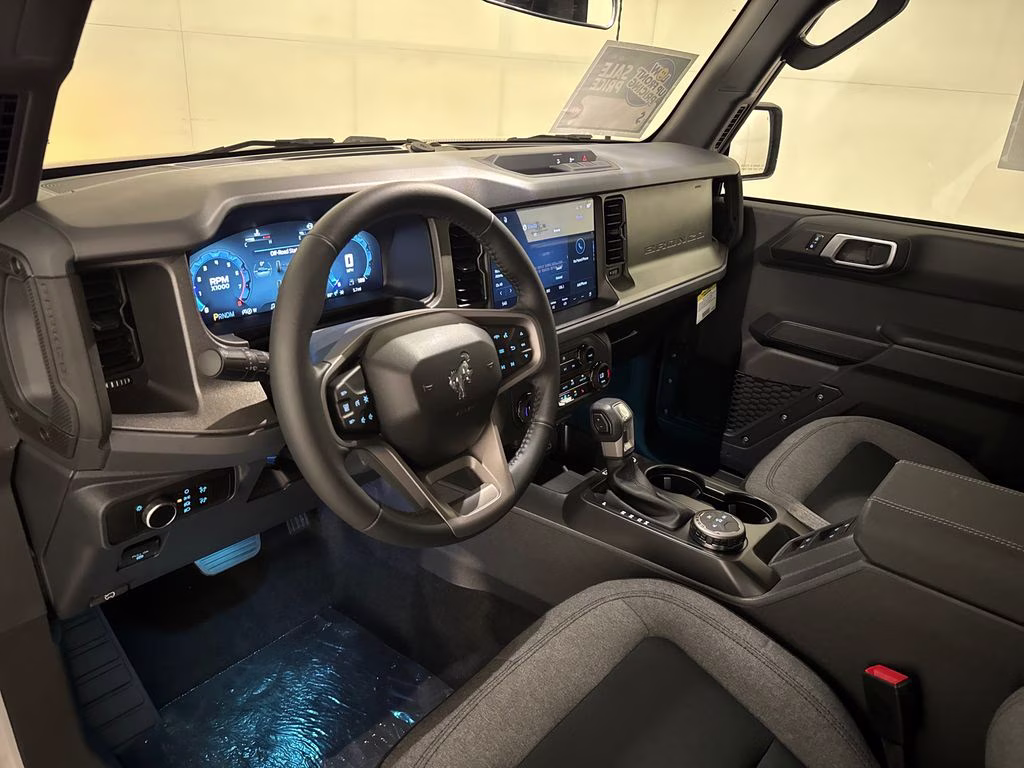 2026 Oxford White Ford Bronco Big Bend 4X4 SUV