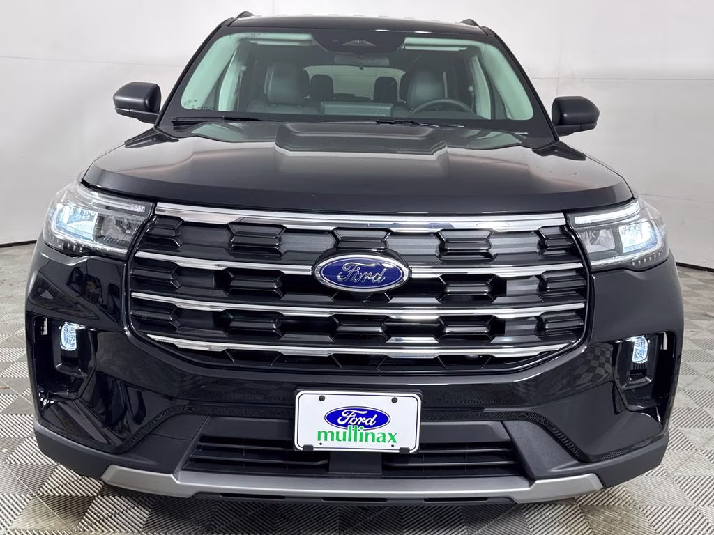 2026 Agate Black Metallic Ford Explorer Active RWD SUV