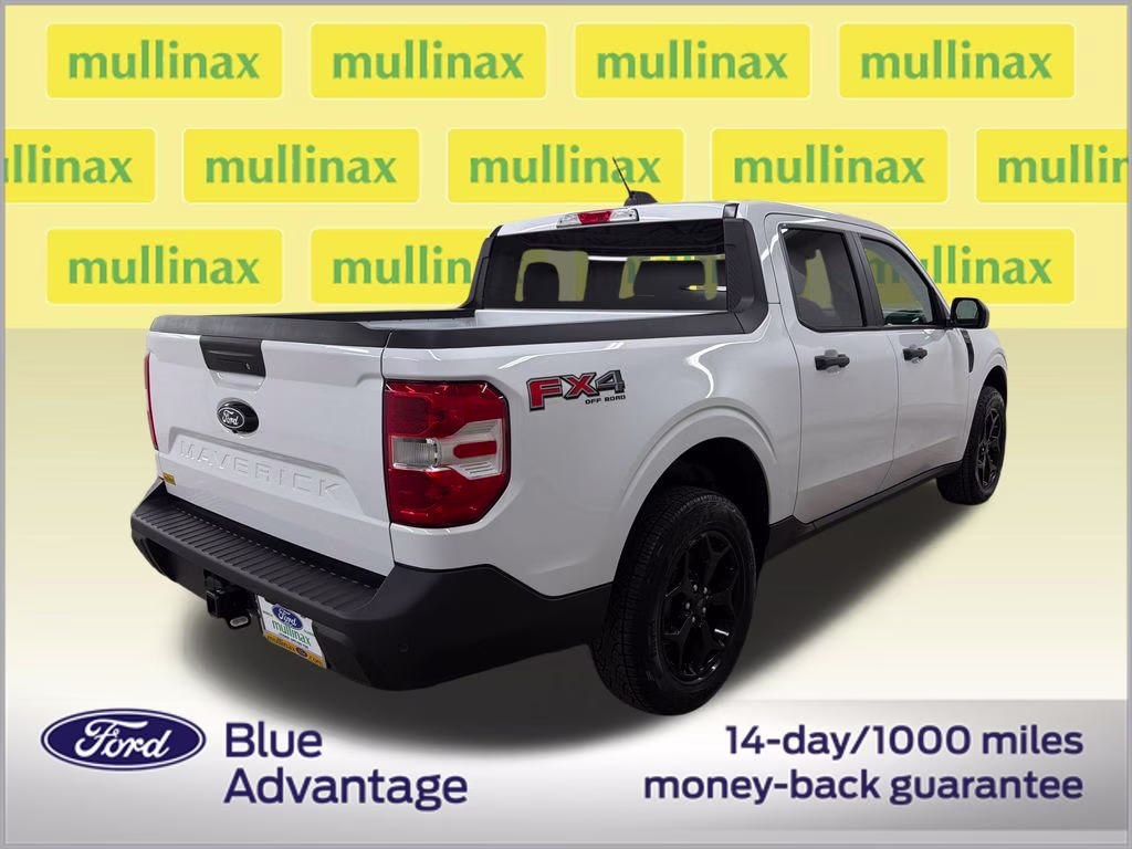2025 Oxford White Ford Maverick XLT AWD Truck