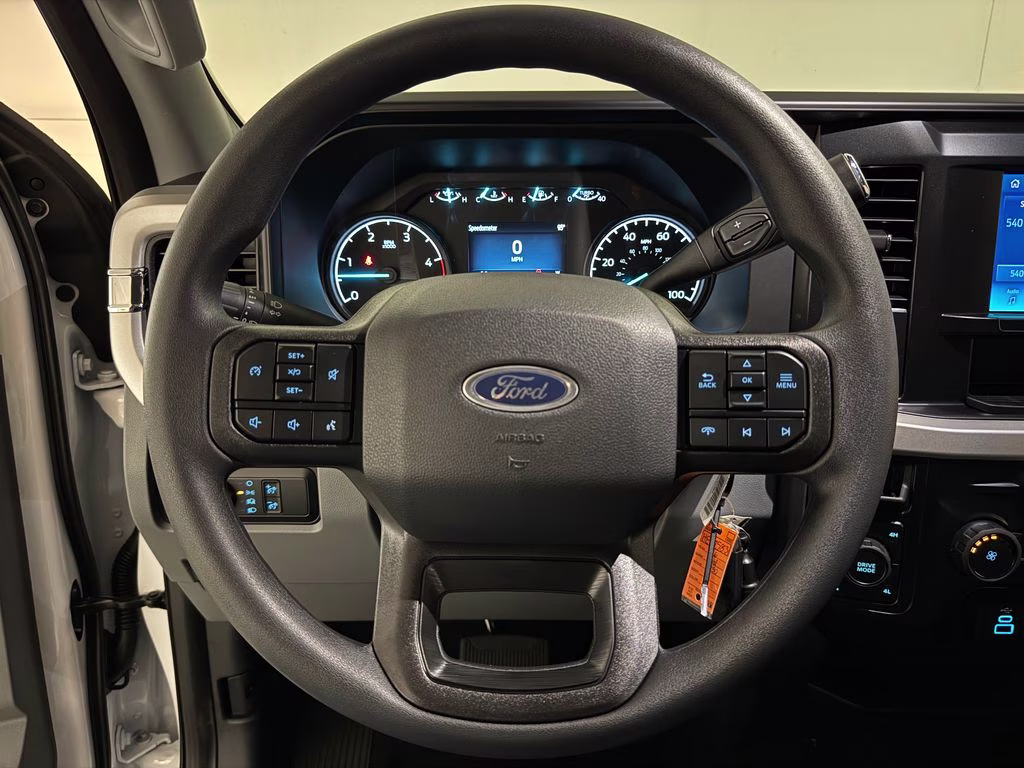 2026 Oxford White Ford Super Duty F-250 SRW STX 4X4 Truck