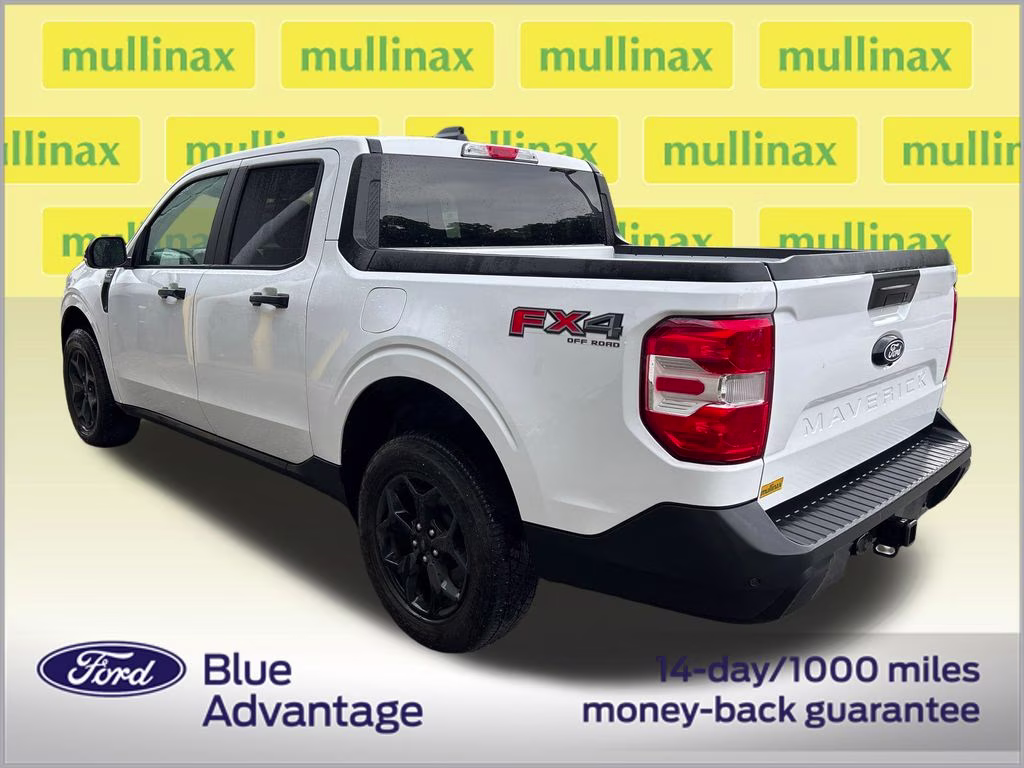 2025 Oxford White Ford Maverick XLT AWD Truck
