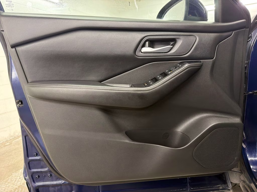 2024 Deep Ocean Blue Pearl Nissan Rogue SV FWD SUV