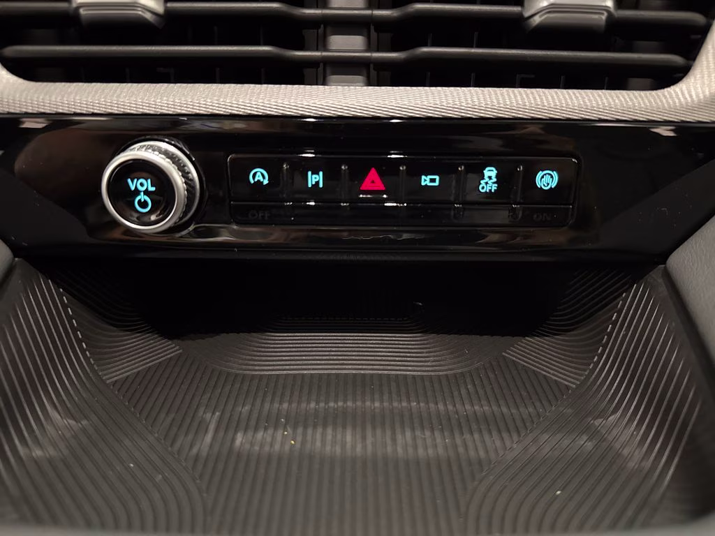 2026 Agate Black Metallic Ford Explorer Active RWD SUV