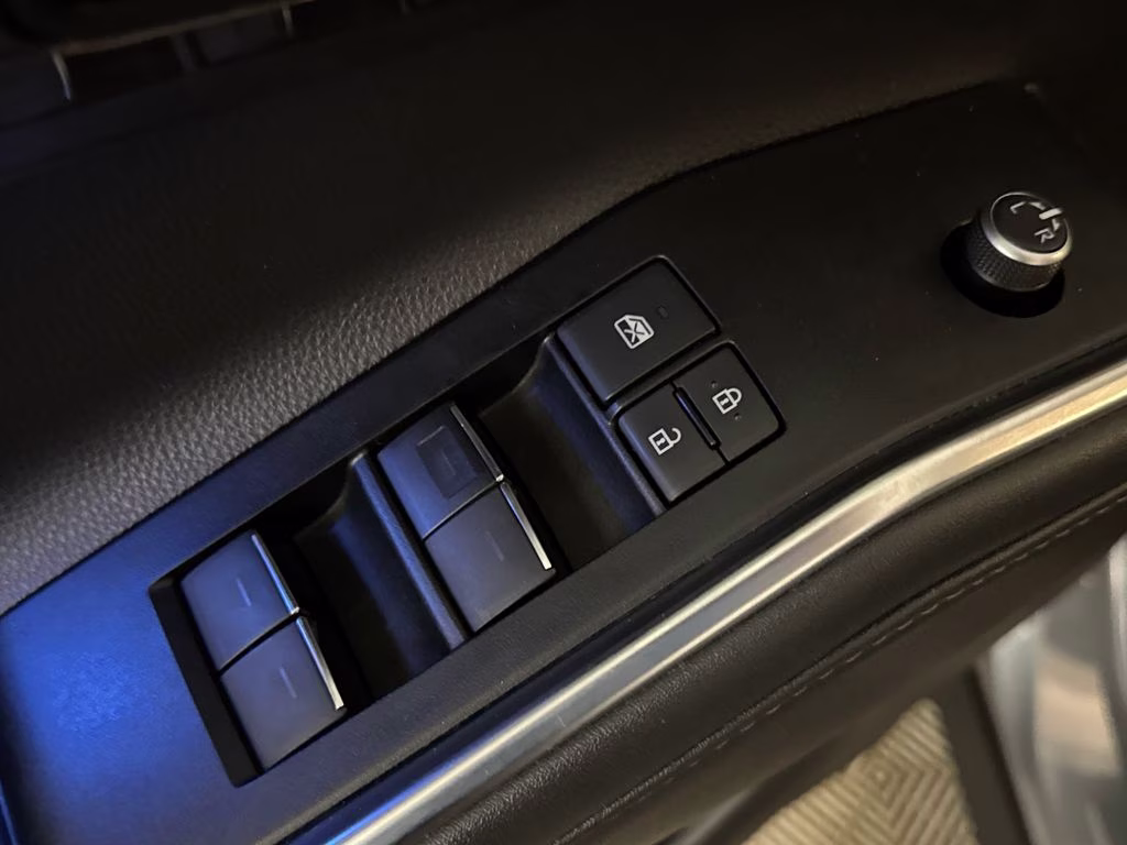 2021 Moon Dust Toyota Highlander Hybrid Limited AWD SUV