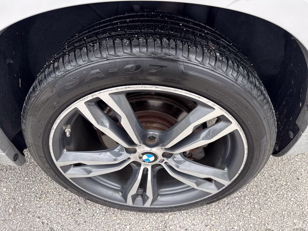 2019 Glacier Silver Metallic BMW X1 sDrive28i FWD SUV