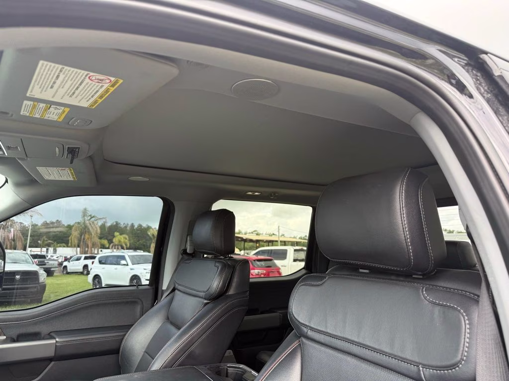 2024 Black Metallic Ford Super Duty F-350 SRW Lariat 4X4 Truck