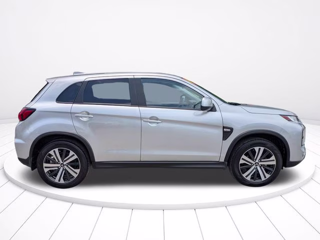 2026 Alloy Silver Metallic Mitsubishi Outlander Sport 2.0 ES 4X4 SUV