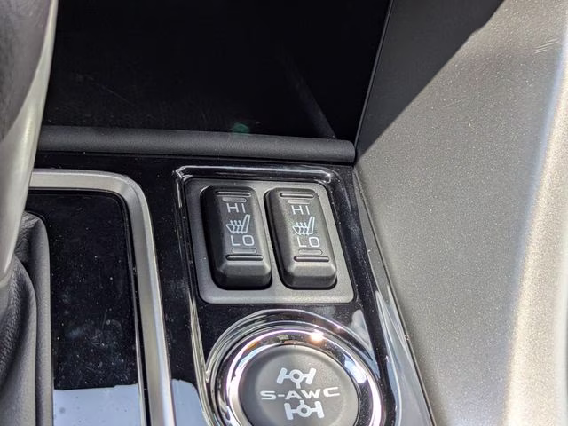 2024 White Mitsubishi Eclipse Cross SEL 4X4 SUV