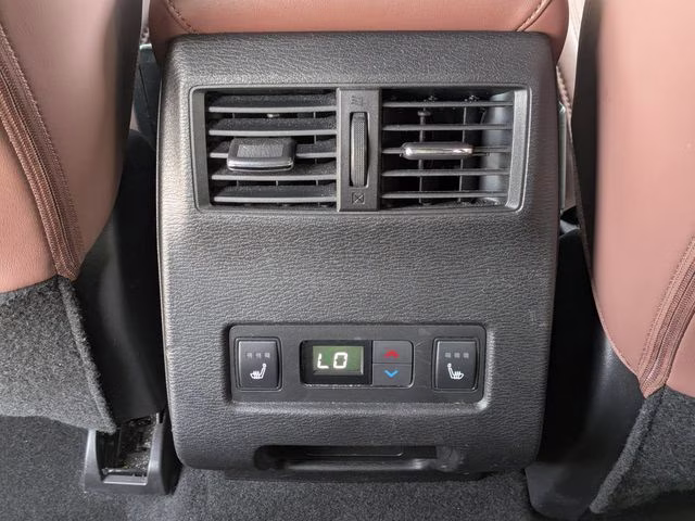 2025 Graphite Gray Metallic/Black Roof Mitsubishi Outlander SEL AWD SUV