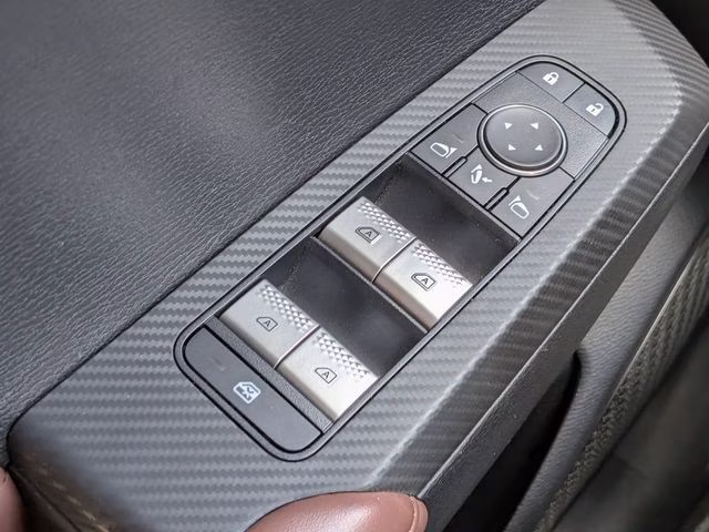 2025 Graphite Gray Metallic/Black Roof Mitsubishi Outlander SEL AWD SUV