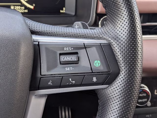 2025 Graphite Gray Metallic/Black Roof Mitsubishi Outlander SEL AWD SUV
