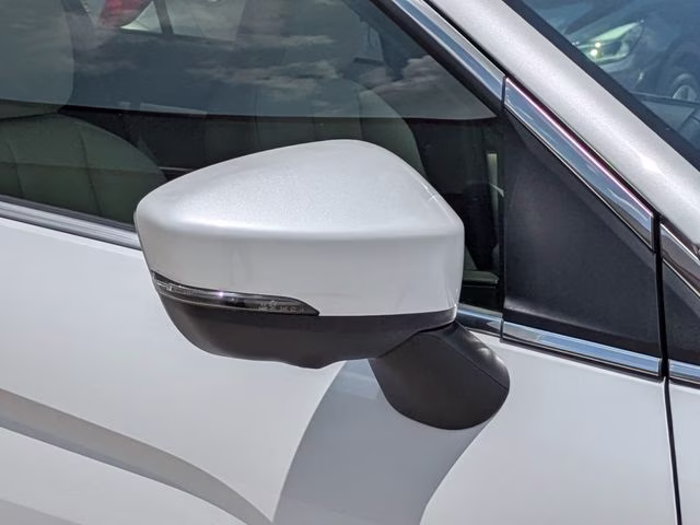 2024 White Mitsubishi Eclipse Cross SEL 4X4 SUV