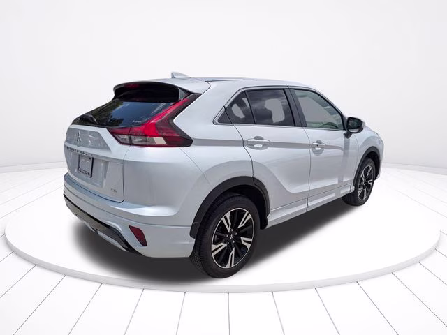 2024 White Mitsubishi Eclipse Cross SEL 4X4 SUV