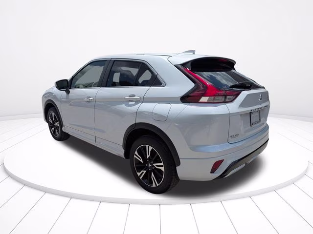 2024 White Mitsubishi Eclipse Cross SEL 4X4 SUV