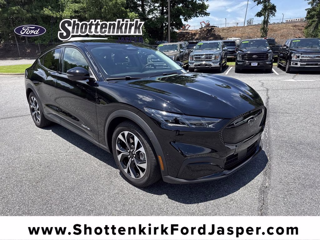 2024 Ford Mustang-Mach-e Select's photo