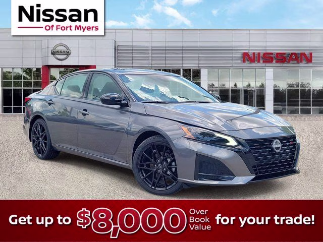 2026 Gun Metallic/Super Black Nissan Altima 2.5 SR FWD Sedan