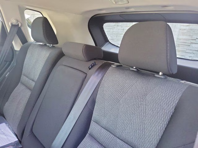 2026 Everest White Pearl Tricoat Nissan Rogue SV FWD SUV