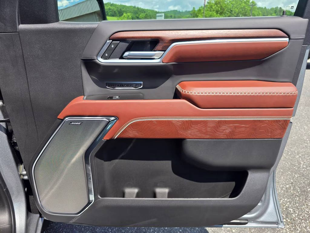 2026 Sterling Metallic GMC Sierra 1500 Denali Ultimate 4X4 Truck