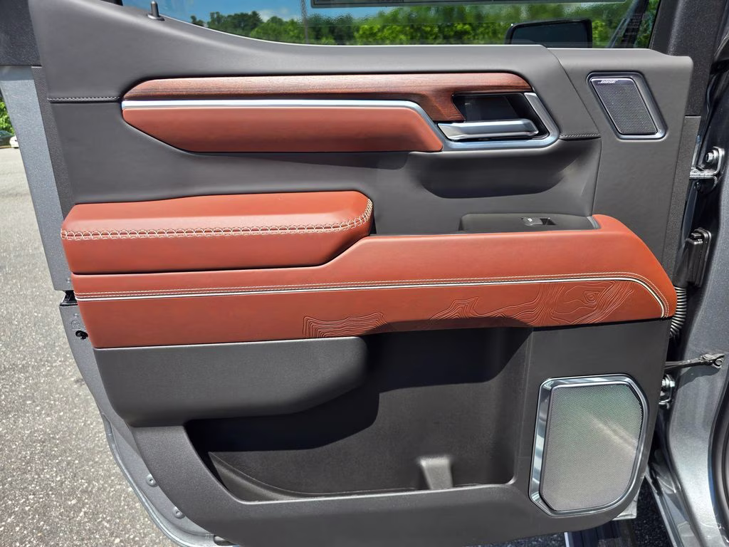 2026 Sterling Metallic GMC Sierra 1500 Denali Ultimate 4X4 Truck