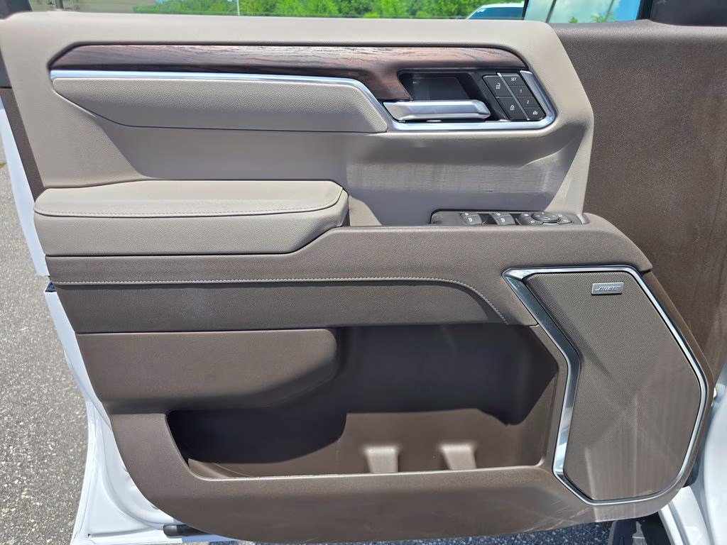 2026 Glacier White Tricoat GMC Sierra 1500 SLT 4X4 Truck