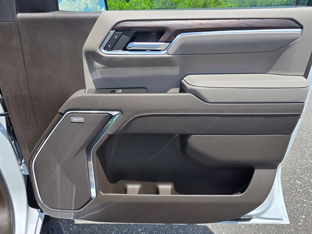 2026 Glacier White Tricoat GMC Sierra 1500 SLT 4X4 Truck