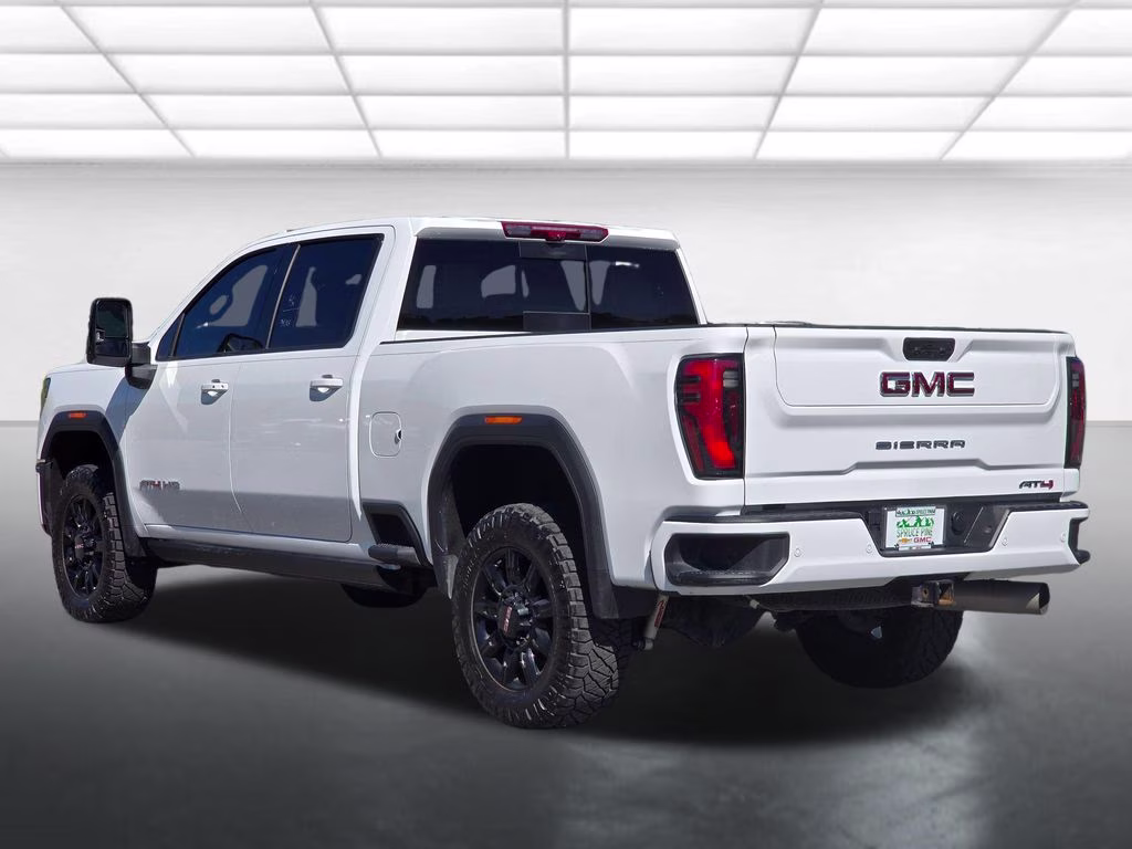2025 Summit White GMC Sierra 2500HD AT4 4X4 Truck