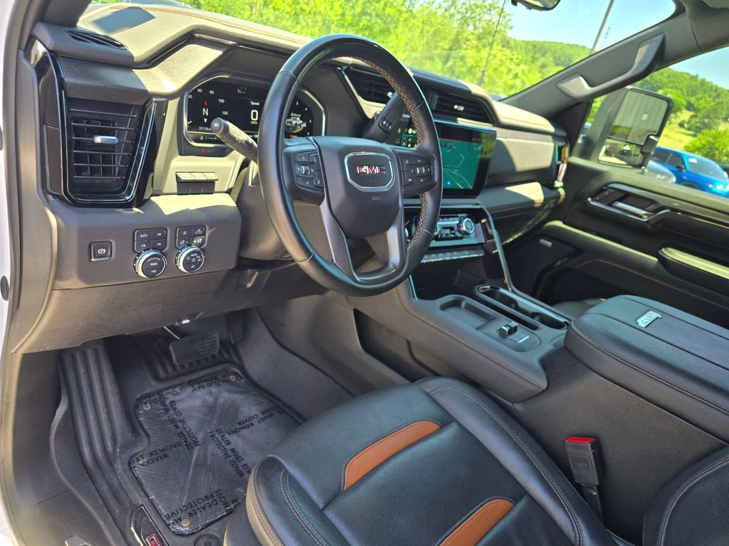 2025 Summit White GMC Sierra 2500HD AT4 4X4 Truck