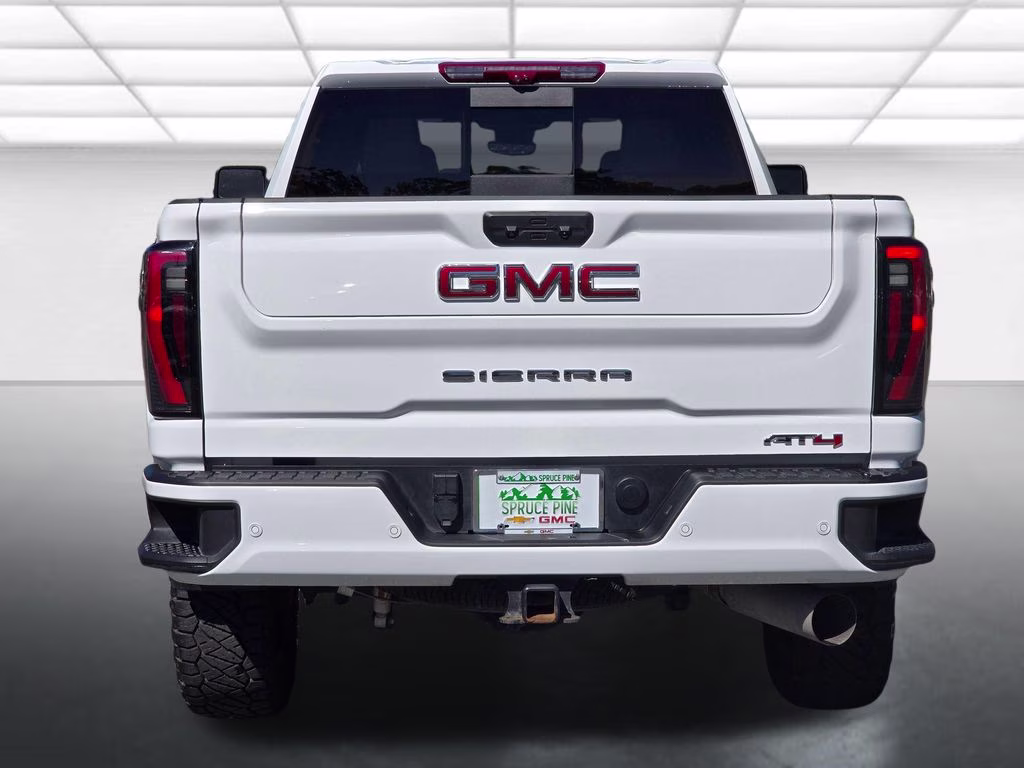 2025 Summit White GMC Sierra 2500HD AT4 4X4 Truck