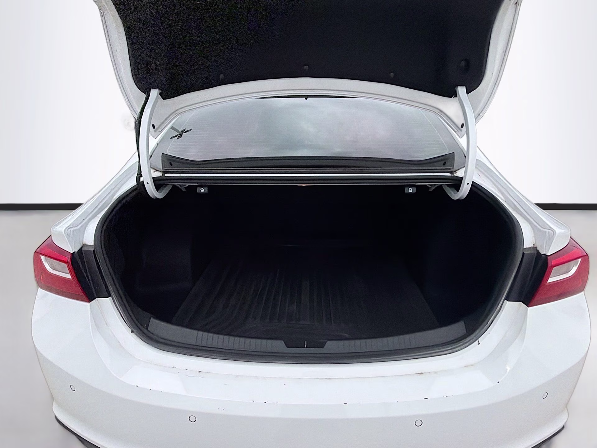2025 Summit White Chevrolet Malibu LS FWD Sedan